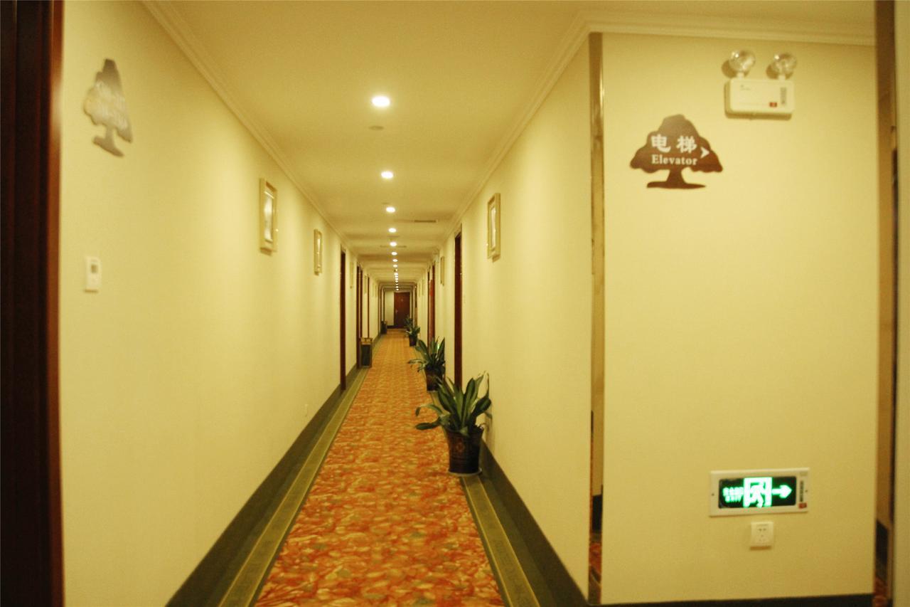 Greentree Inn Anhui Fuyang Yijing International North Door Busniess Hotel エクステリア 写真