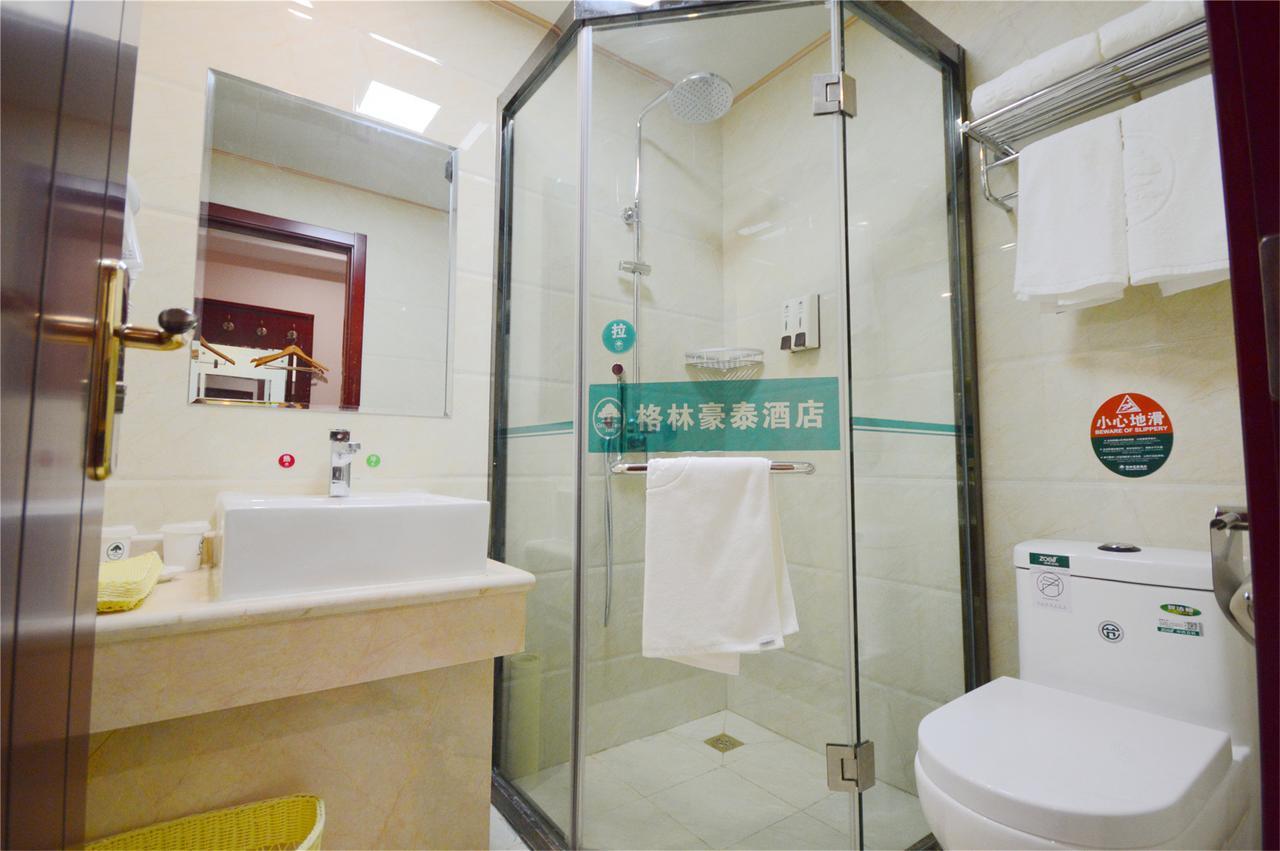 Greentree Inn Anhui Fuyang Yijing International North Door Busniess Hotel エクステリア 写真