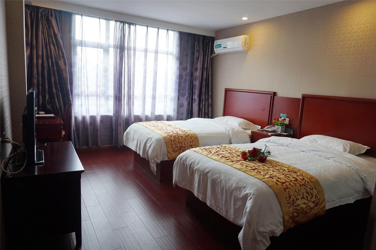 Greentree Inn Anhui Fuyang Yijing International North Door Busniess Hotel エクステリア 写真